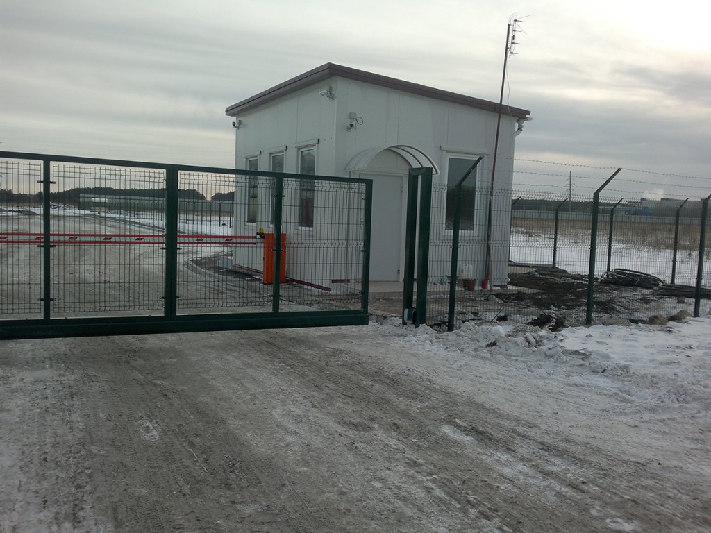 Монтаж откатных ворот