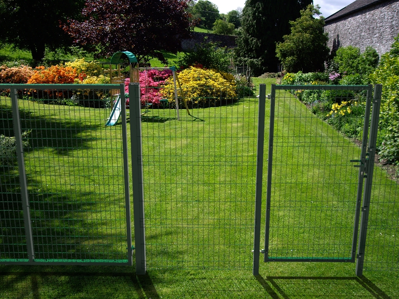 Забор для частного дома на 6 соток