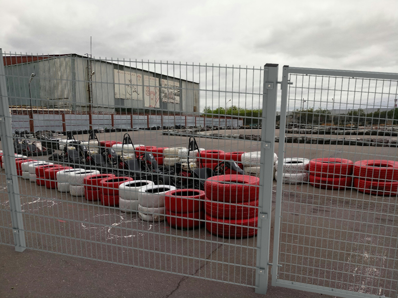 Ограждение для картинговой трассы