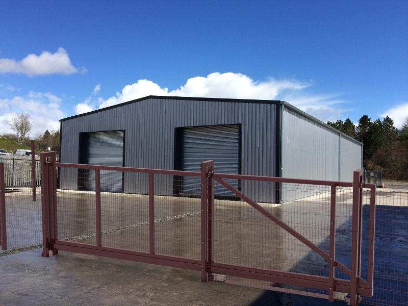 Защитный забор на склад