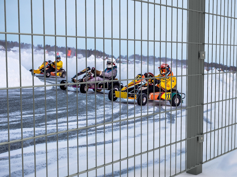Забор для картинг- клуба